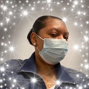 Meet your Posher, Raquel